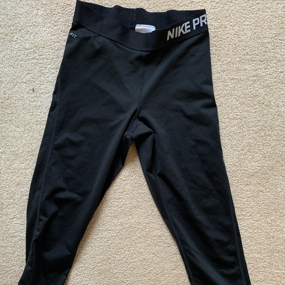 Crop Nike Leggings